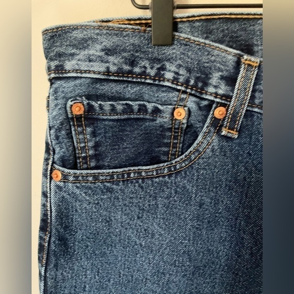 Levi's Straight Leg Medium Wash Jeans Size 36 X 32 - Picture 6 of 9